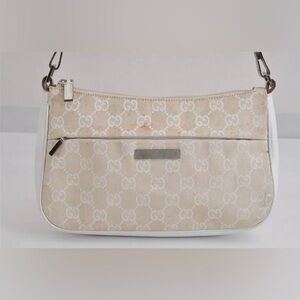 Authentic GUCCI Bamboo Shoulder
Bag GG Canvas Leather 0013870